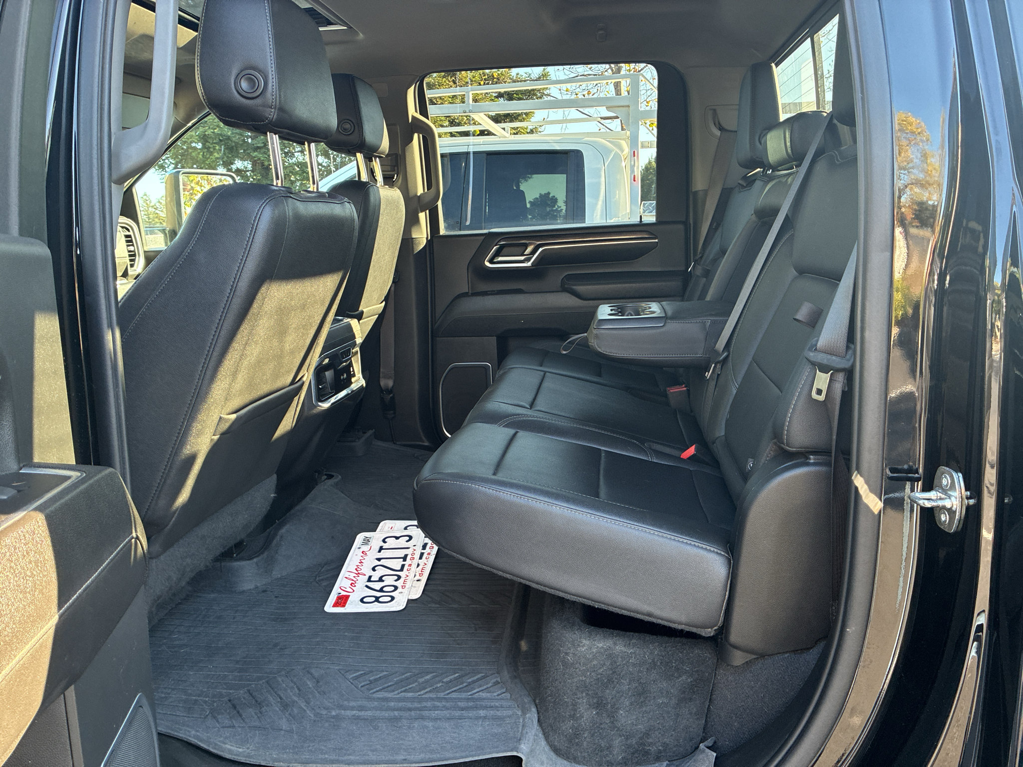 Used 2024 Chevrolet Silverado 2500 LTZ w/ LTZ Plus Package AWD/4WD image 32