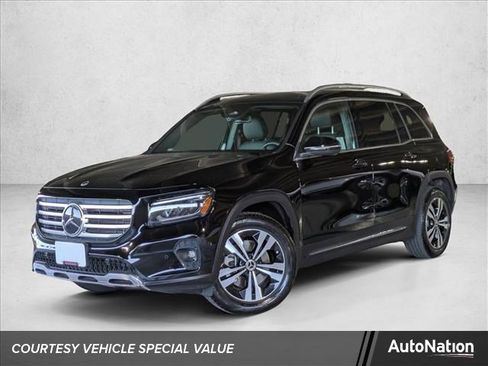 Certified 2025 Mercedes-Benz GLB 250 image 1