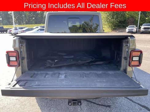Used 2020 Jeep Gladiator Rubicon AWD/4WD image 16
