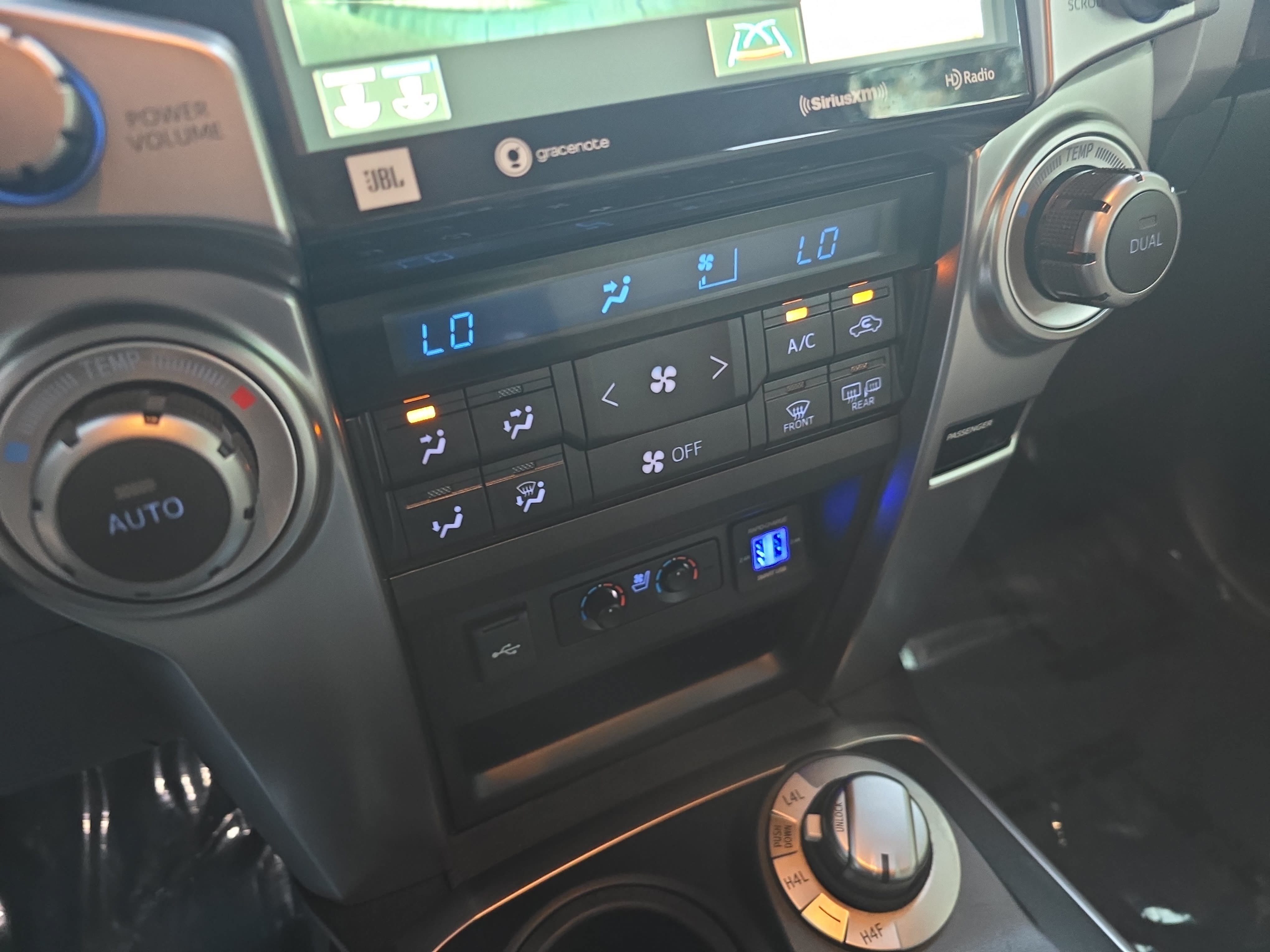 Used 2024 Toyota 4Runner Limited AWD/4WD image 20