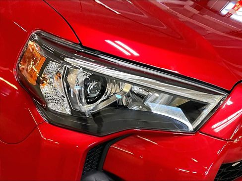Certified 2024 Toyota 4Runner SR5 Premium image 33