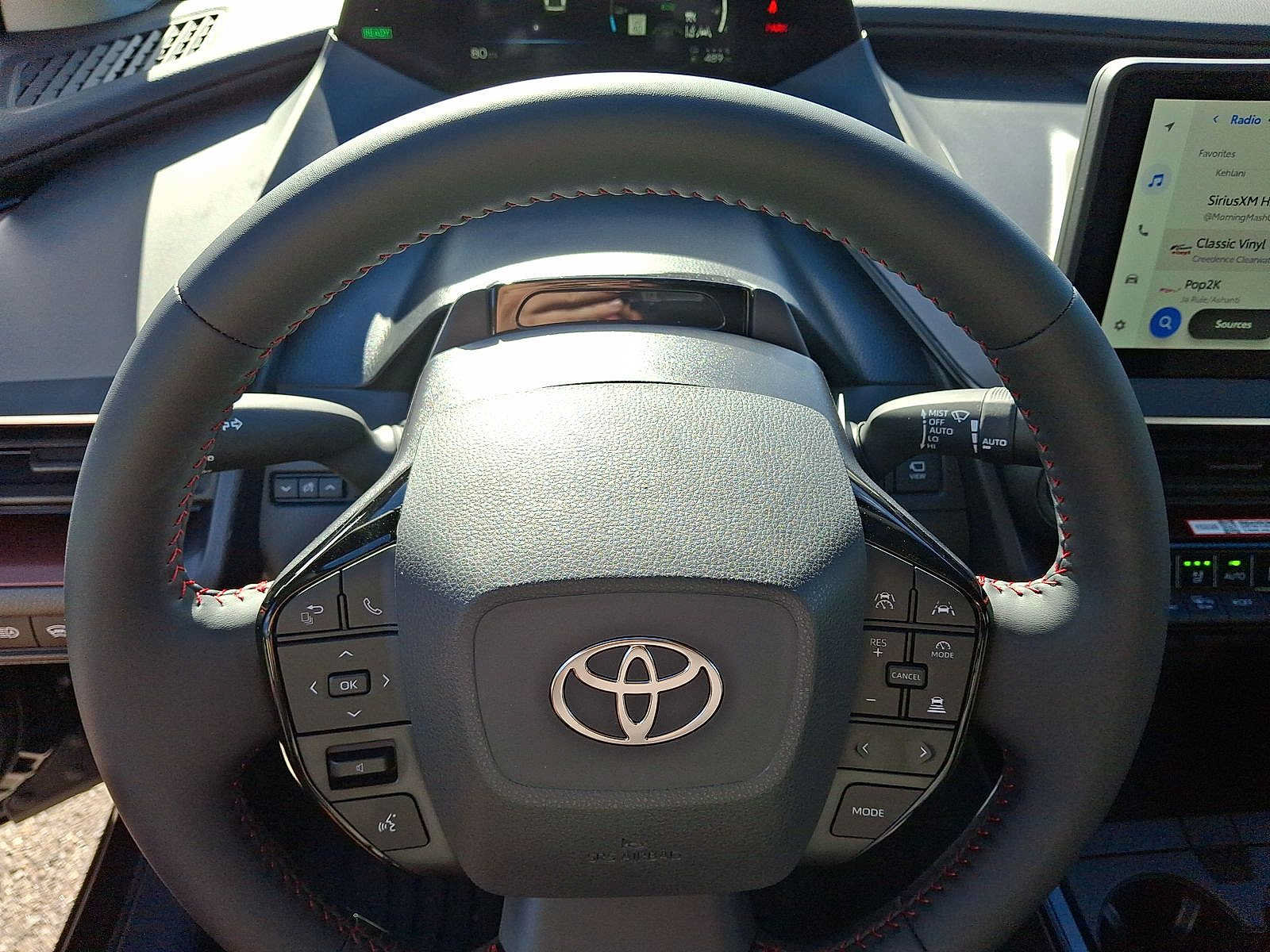 Used 2026 Toyota Prius Plug-In Hybrid w/ Limited Premium Package FWD image 17
