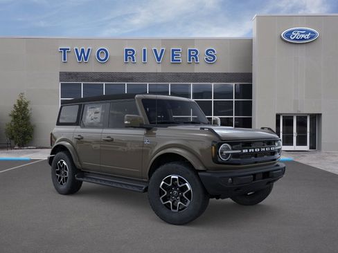 New 2025 Ford Bronco Outer Banks AWD/4WD image 7