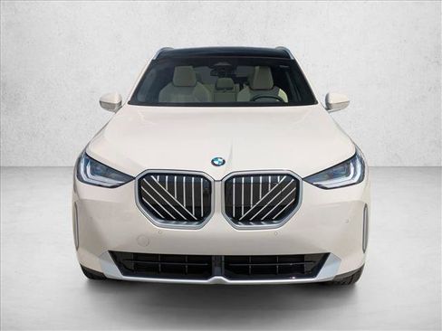 Used 2026 BMW X3 xDrive30i w/ Premium Package AWD/4WD image 6