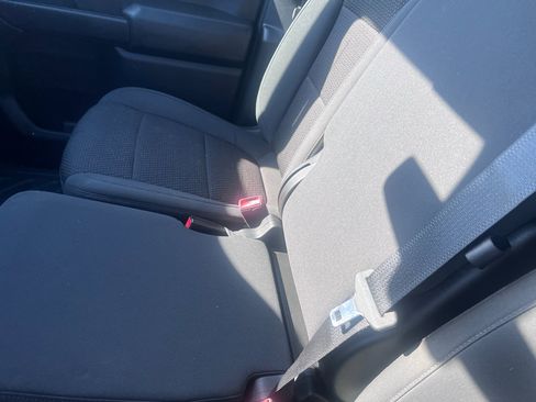 Used 2020 GMC Sierra 1500 4x4 Crew Cab w/ Sierra Value Package image 26