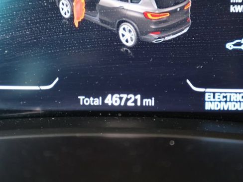 Used 2022 BMW X5 xDrive45e AWD/4WD image 28