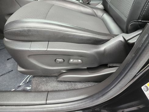 Used 2018 Buick Encore Preferred image 25