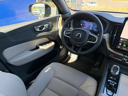 Used 2026 Volvo XC60 B5 Plus AWD/4WD image 12
