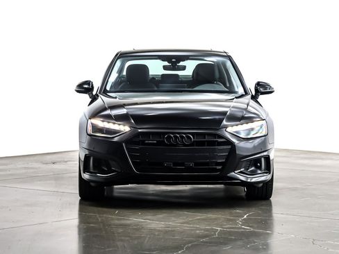 Used 2022 Audi A4 2.0T Premium Plus w/ Premium Plus Package image 3