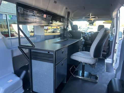 Used 2019 Ford Transit 150 XLT image 21