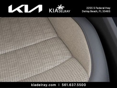 New 2026 Kia Niro SX Touring image 24