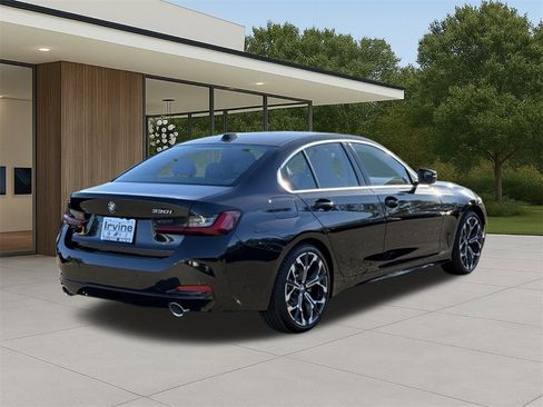 New 2026 BMW 330i Sedan w/ Premium Package image 8