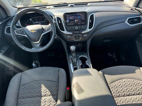 Used 2023 Chevrolet Equinox LT FWD image 12