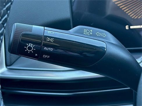 New 2025 Kia Sorento S image 14