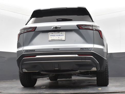 Used 2025 Chevrolet Equinox ACTIV image 22