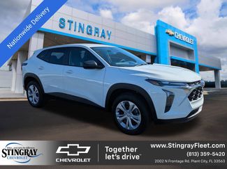 New 2026 Chevrolet Trax LS w/ Driver Confidence Package 360° Tour