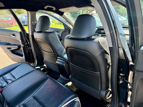 Used 2011 Honda Accord SE image 20