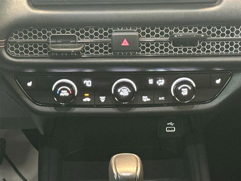 Used 2024 Honda HR-V Sport image 16