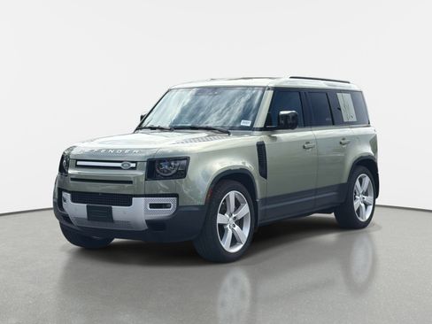 Used 2024 Land Rover Defender 110 S AWD/4WD image 7