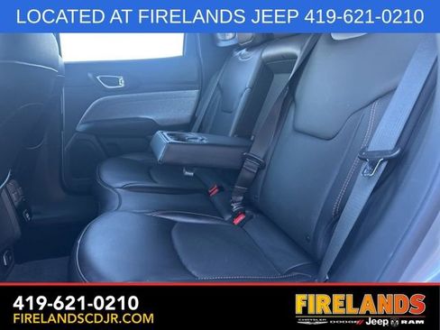 Used 2023 Jeep Compass Latitude image 5