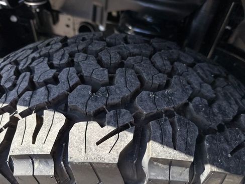 New 2026 Jeep Wrangler Unlimited Rubicon w/ Whitecap Package AWD/4WD image 29