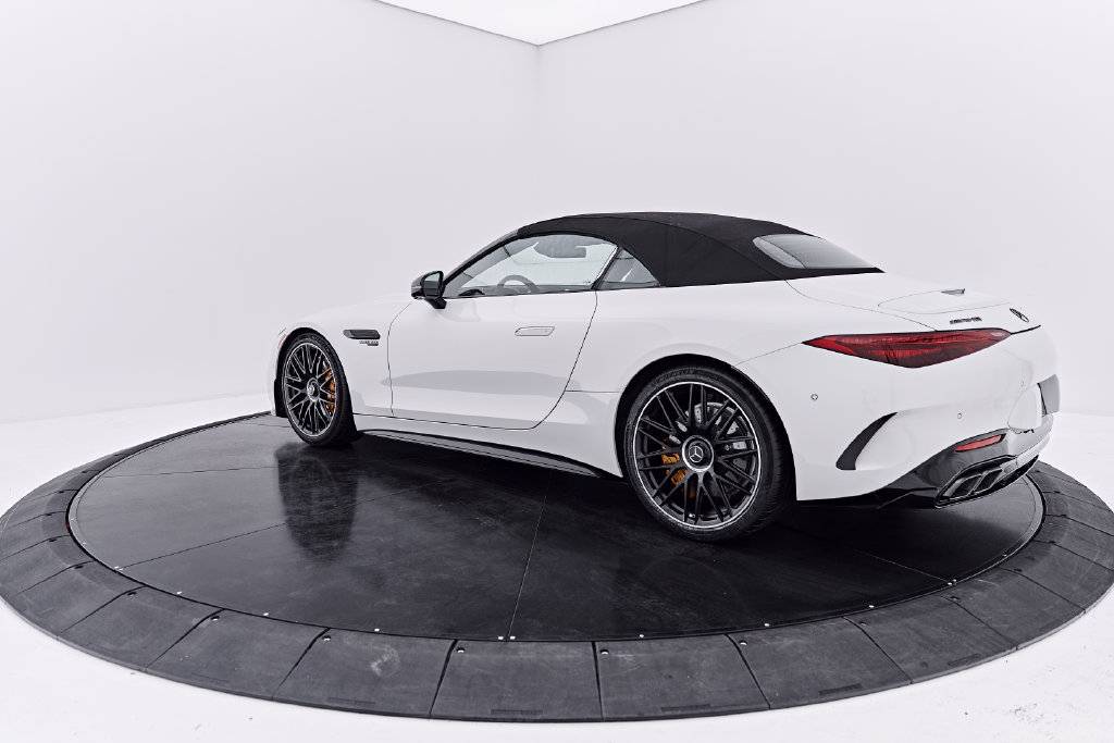 Used 2025 Mercedes-Benz SL 63 AMG 4MATIC image 13