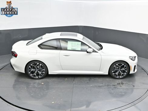Certified 2025 BMW 230i Coupe w/ Premium Package image 28