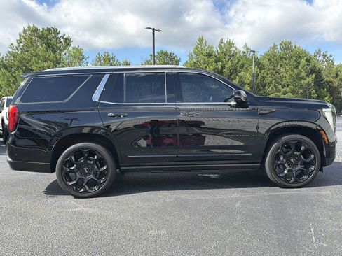 Used 2026 GMC Yukon Denali w/ Denali Reserve Package AWD/4WD image 34