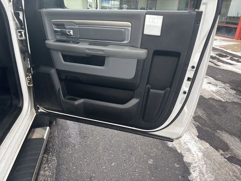 Used 2019 RAM 1500 Tradesman w/ Power & Remote Entry Group image 14