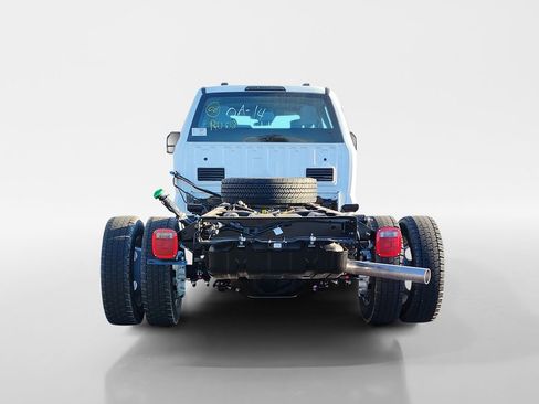 New 2025 Ford F450 XL image 35