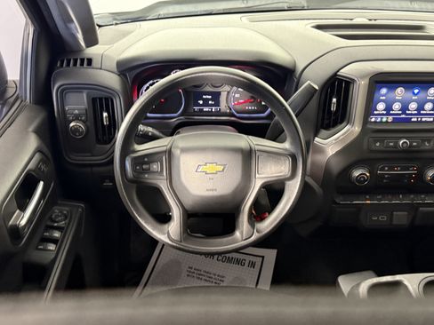 Used 2021 Chevrolet Silverado 1500 Custom RWD image 11
