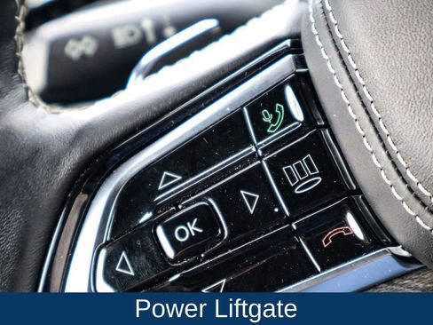 Used 2022 Jeep Grand Cherokee L Overland w/ Advanced Protech Group III image 28