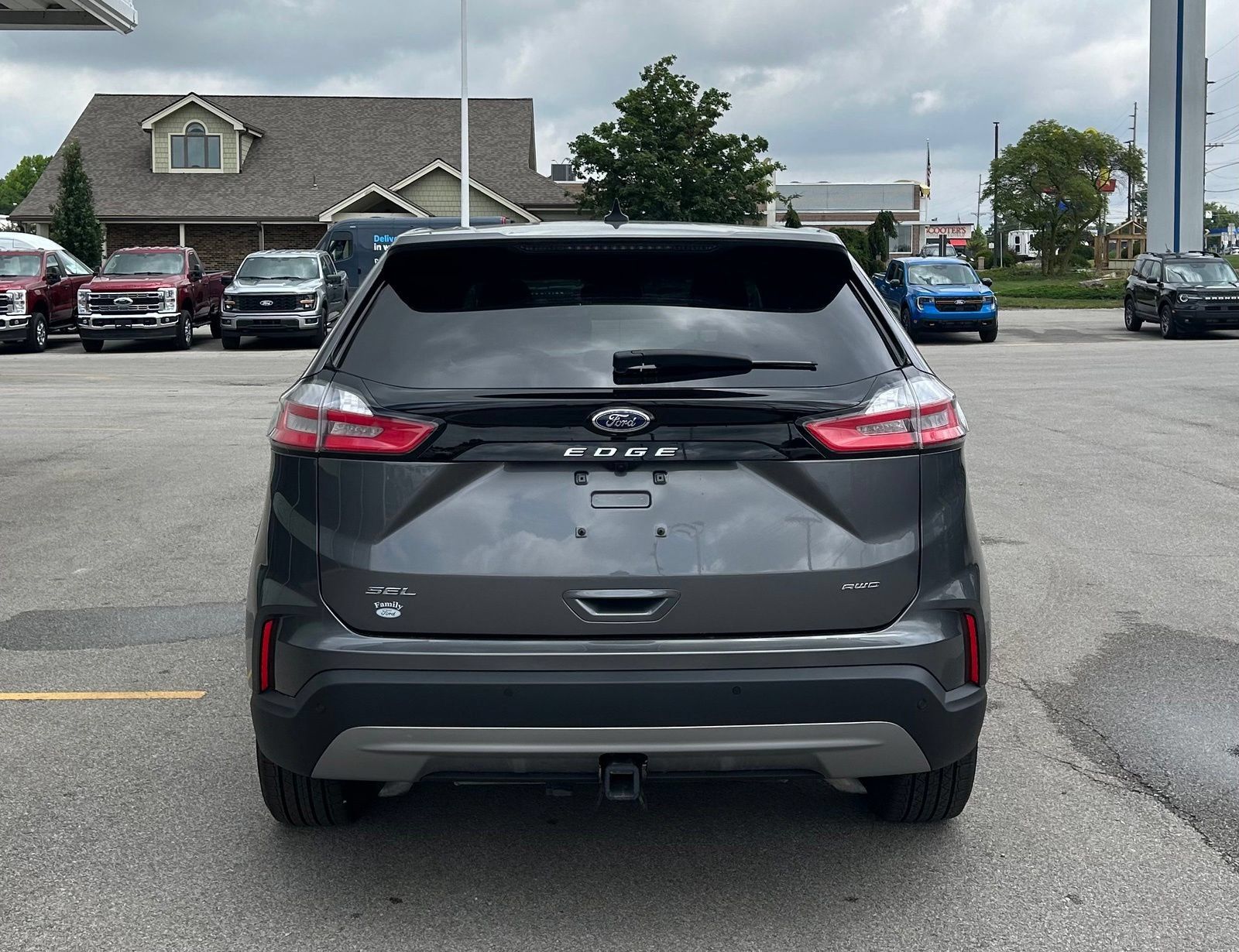 Used 2024 Ford Edge SEL w/ Convenience Package AWD/4WD image 6