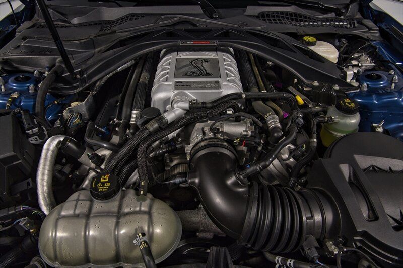 Used 2021 Ford Mustang Shelby GT500 w/ Technology Package RWD image 47