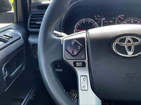 Certified 2022 Toyota 4Runner Limited image 44