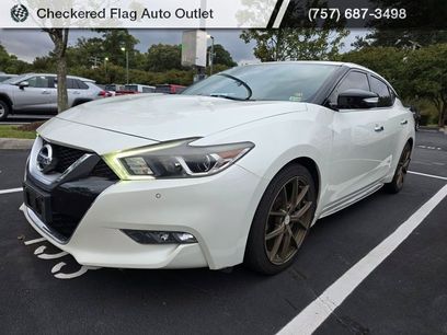 Used 2017 Nissan Maxima SR w/ Midnight Edition