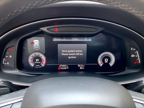 Used 2021 Audi Q8 Premium Plus w/ Premium Plus Package AWD/4WD image 25