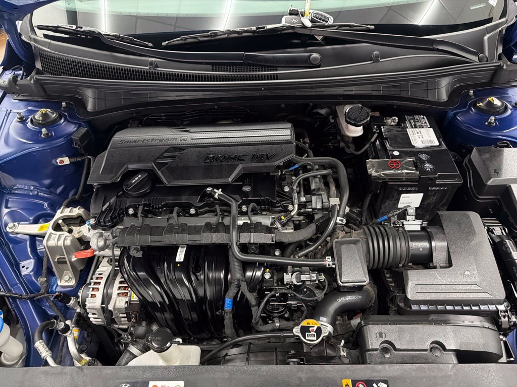Used 2023 Hyundai Elantra SEL w/ Convenience Package FWD image 31
