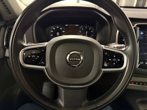 Used 2022 Volvo XC90 T6 Inscription w/ Climate Package AWD/4WD image 11