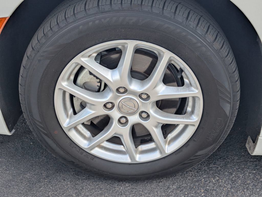 Used 2020 Chrysler Pacifica Touring-L w/ Advanced Safetytec Group FWD image 13