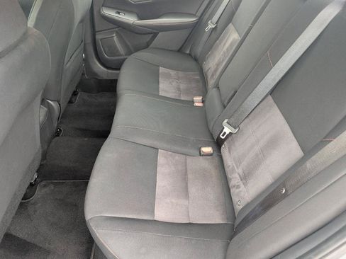 Used 2022 Nissan Sentra SR FWD image 9