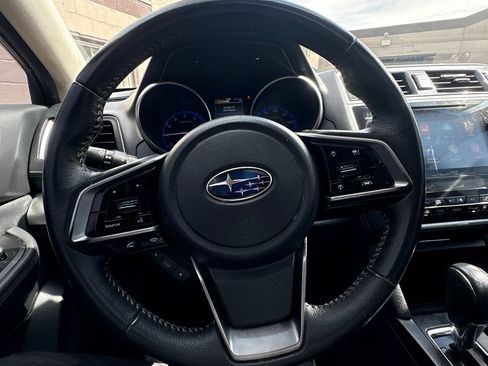 Used 2019 Subaru Outback 2.5i Limited AWD/4WD image 15