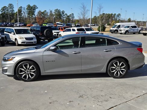 Used 2025 Chevrolet Malibu RS image 4