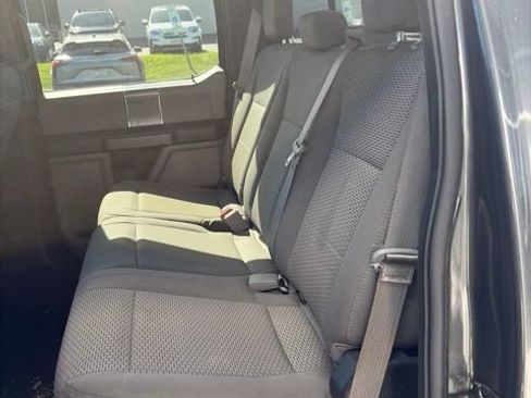 Used 2018 Ford F250 XLT w/ XLT Premium Package AWD/4WD image 6