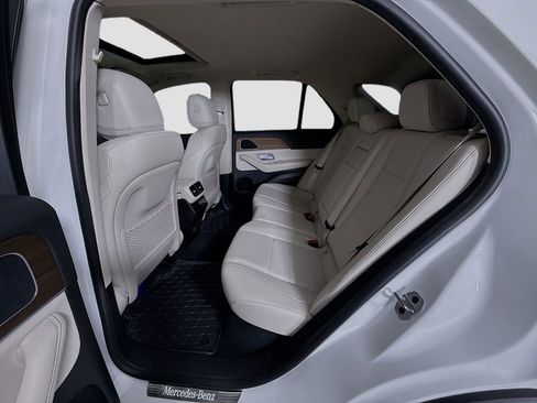Certified 2025 Mercedes-Benz GLE 350 4MATIC image 21