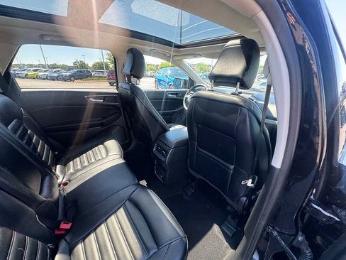 Certified 2024 Ford Edge SEL w/ Convenience Package AWD/4WD image 17