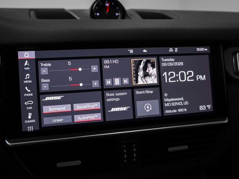Certified 2021 Porsche Cayenne AWD/4WD image 32