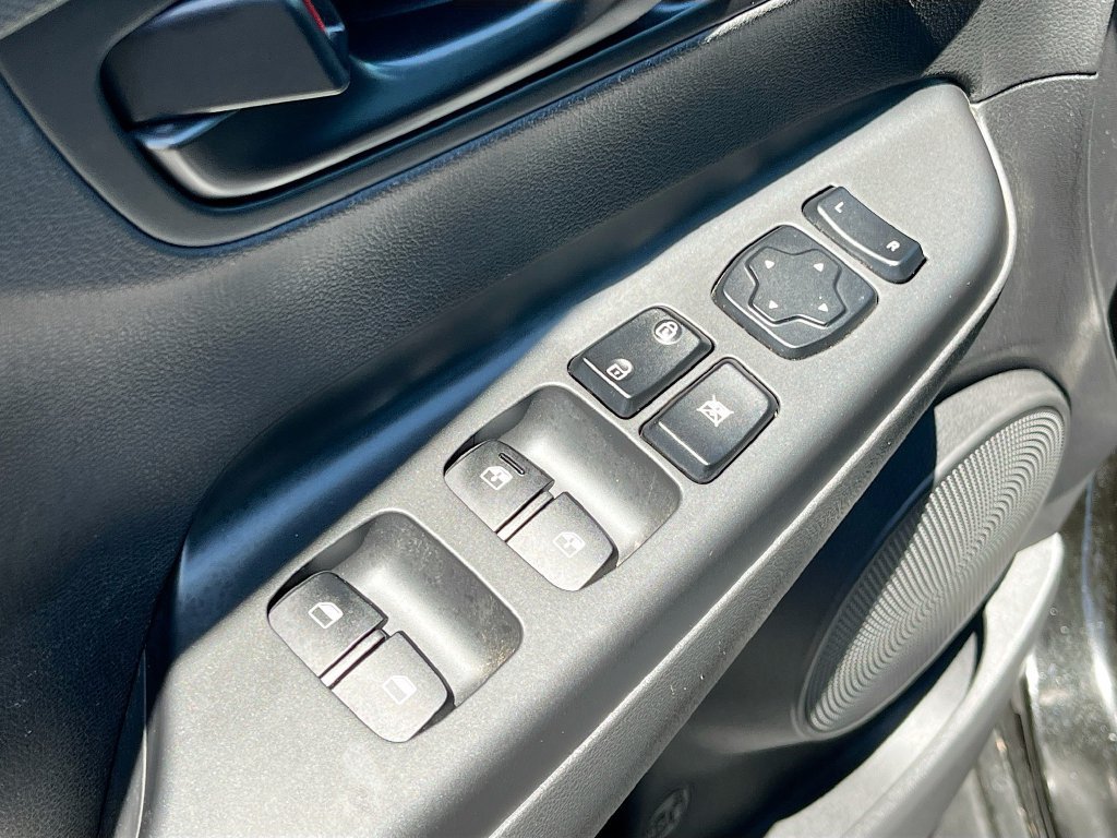 Used 2022 Hyundai Kona N Line AWD/4WD image 17