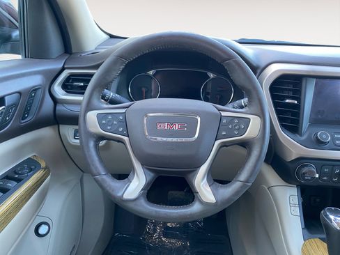 Used 2017 GMC Acadia Denali w/ Technology Package image 13