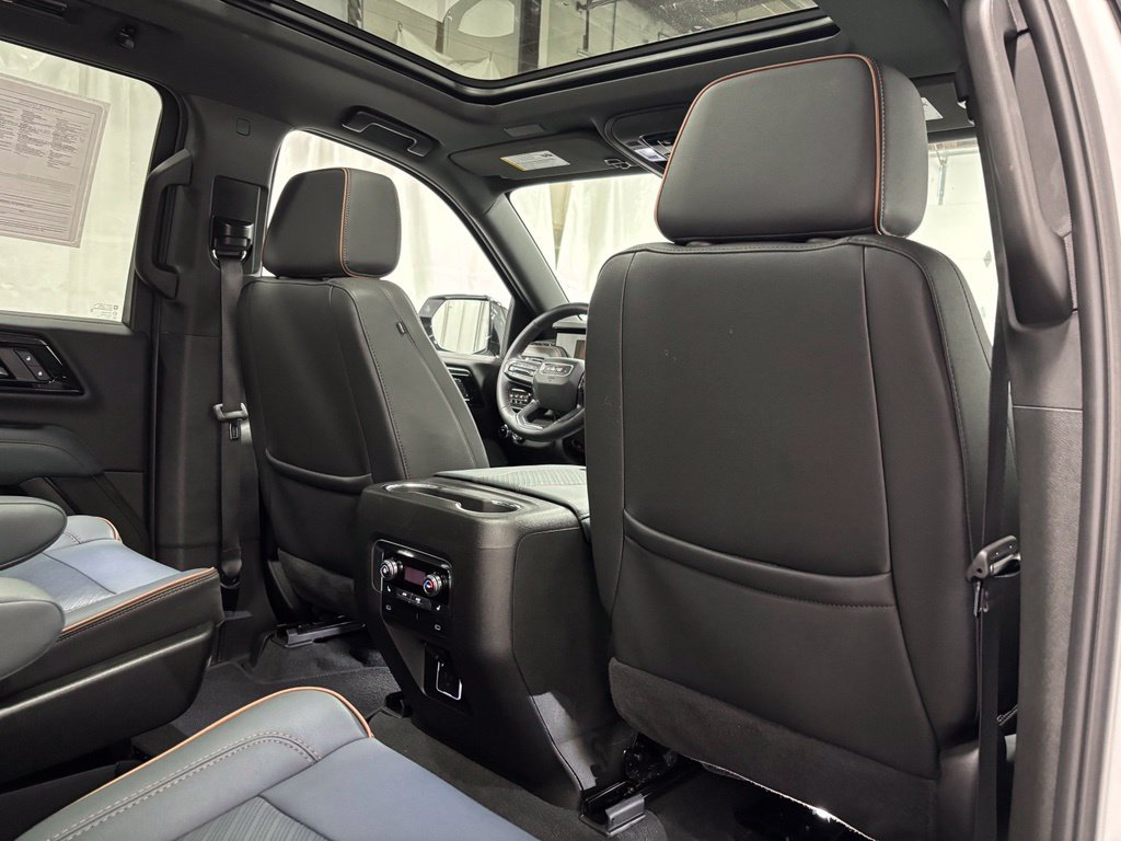 Used 2026 GMC Yukon XL AT4 AWD/4WD image 55